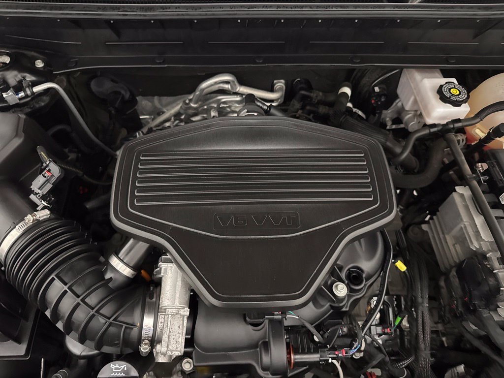 Used 2023 GMC Acadia AT4 w/ Technology Package AWD/4WD image 73