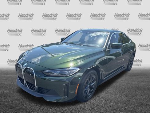 Used 2022 BMW i4 eDrive40 w/ Premium Package RWD image 10