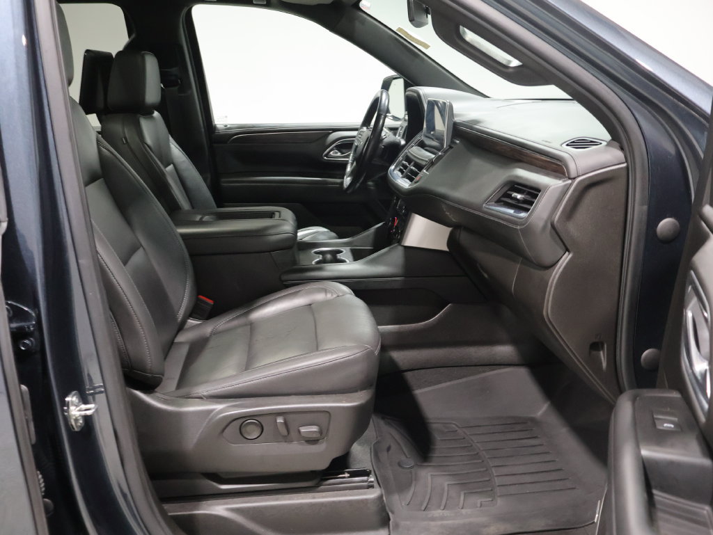 Used 2021 Chevrolet Tahoe Z71 w/ Z71 Off-Road Package AWD/4WD image 24