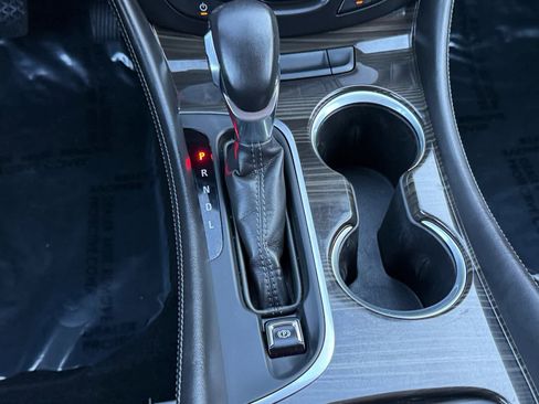 Used 2020 Buick Envision Essence image 14