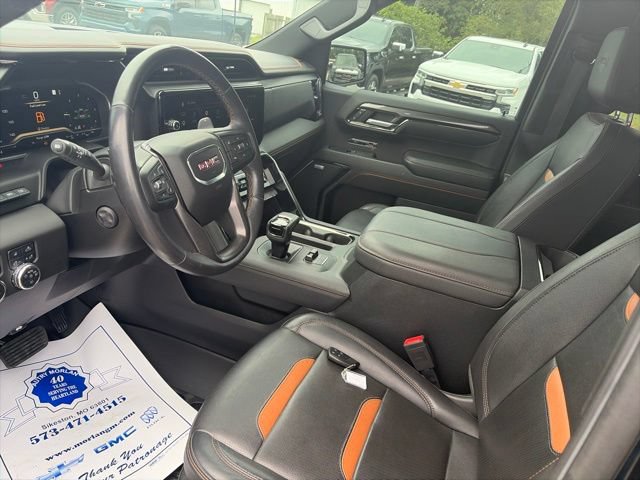 Used 2023 GMC Sierra 1500 AT4 w/ Technology Package AWD/4WD image 16