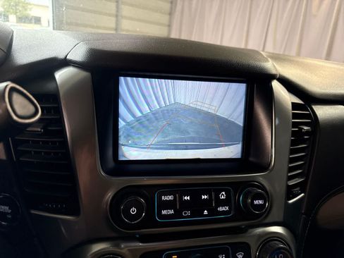 Used 2020 Chevrolet Tahoe Premier w/ Premier 6.2L Value Package AWD/4WD image 31