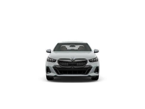 New 2026 BMW 530i xDrive w/ M Sport Package image 2