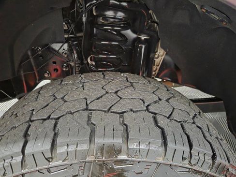 Used 2020 Ford F350 Platinum w/ FX4 Off-Road Package image 88