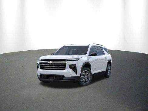 New 2026 Chevrolet Traverse LT image 9