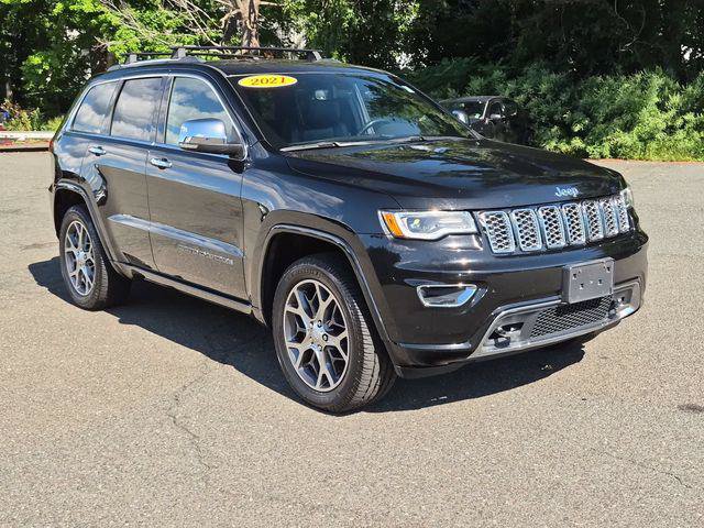 Certified 2020 Jeep Grand Cherokee Overland AWD/4WD image 3