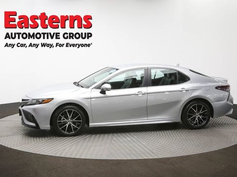 Used 2024 Toyota Camry SE FWD image 58