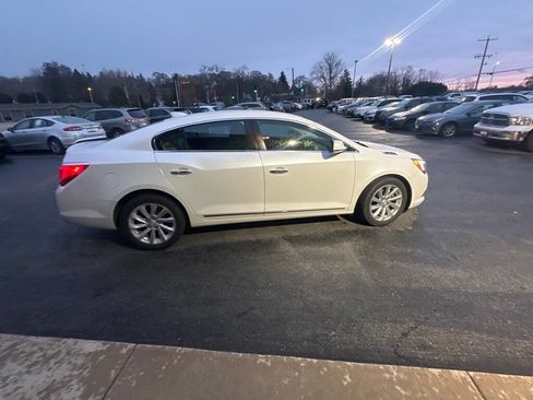 Used 2016 Buick LaCrosse Leather image 6