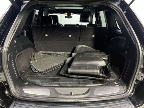 Used 2019 Jeep Grand Cherokee Limited X image 30