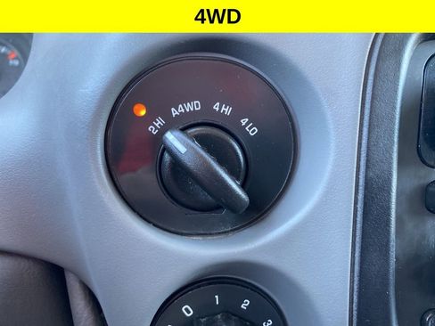 Used 2005 Chevrolet TrailBlazer LS w/ LS Preferred Equipment Group image 7