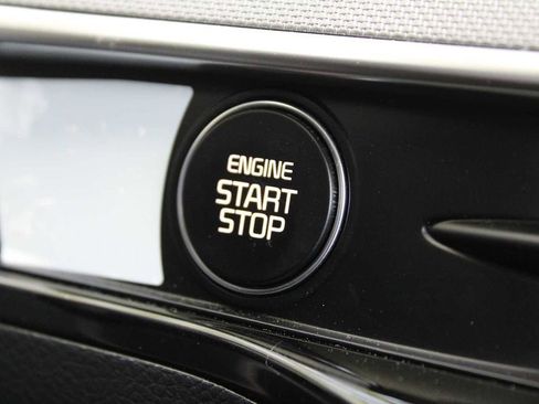 New 2025 Kia K5 LXS image 29