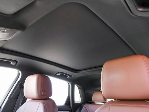 Used 2021 Audi Q3 2.0T Premium Plus w/ Premium Plus Package image 4