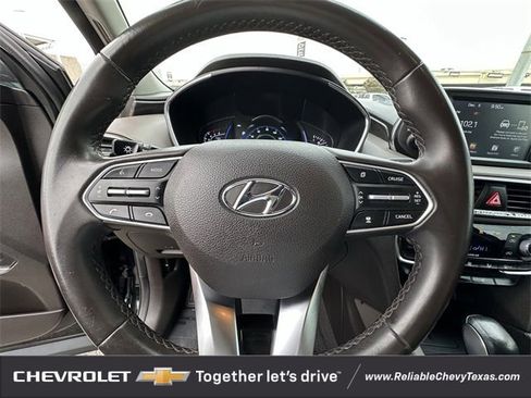 Used 2020 Hyundai Santa Fe SEL w/ Convenience Package image 12