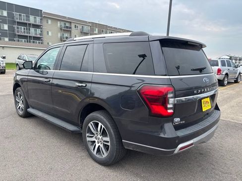 Used 2024 Ford Expedition Limited AWD/4WD image 4