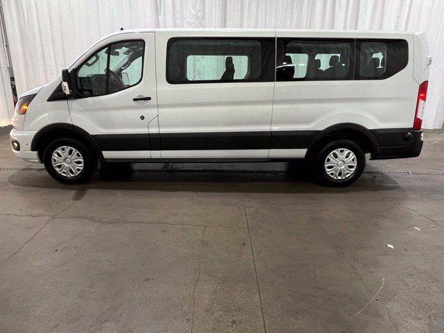 Used 2024 Ford Transit 350 XLT RWD image 7