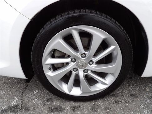 Used 2018 Acura ILX image 31