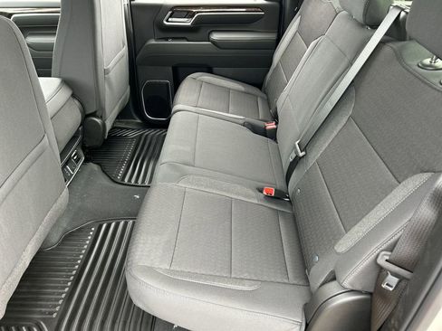 New 2026 GMC Sierra 2500 SLE AWD/4WD image 25