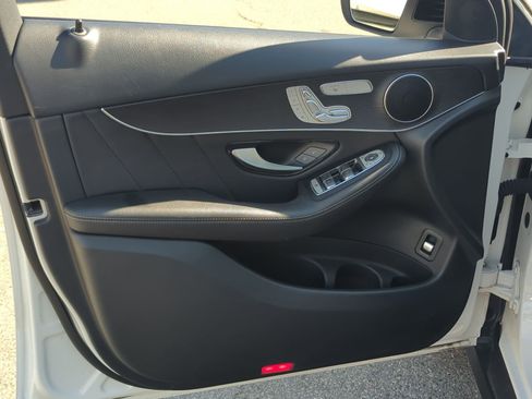 Used 2022 Mercedes-Benz GLC 300 image 14