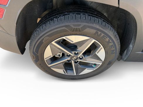 Used 2025 Hyundai Tucson SEL image 17