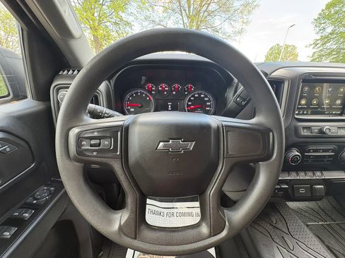 Used 2019 Chevrolet Silverado 1500 Custom Trail Boss w/ Custom Convenience Package image 34