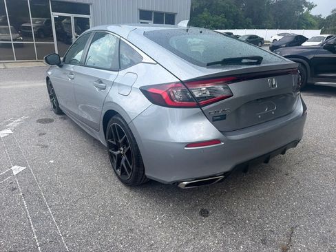 Used 2022 Honda Civic Sport Touring image 10