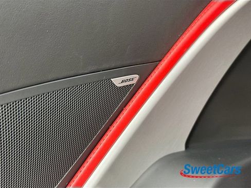 Used 2015 Chevrolet Corvette Z06 w/ 3LZ Preferred Equipment Group RWD image 35