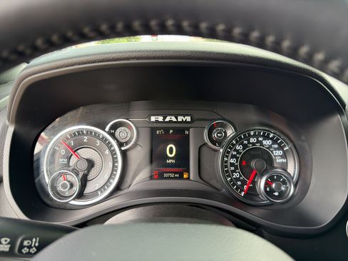 Used 2024 RAM 1500 Big Horn AWD/4WD image 16