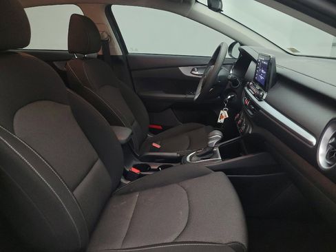Used 2023 Kia Forte LXS w/ LXS Technology Package image 21