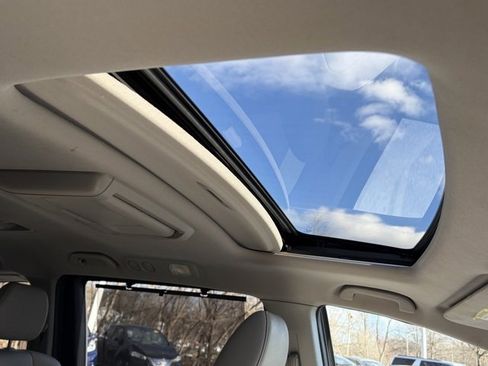 Used 2015 Honda Odyssey EX-L image 30