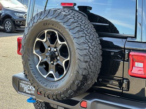 Used 2023 Jeep Wrangler Unlimited Rubicon 4xe w/ Cold Weather Group image 13