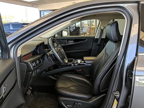 Certified 2022 Lincoln Nautilus Reserve image 11