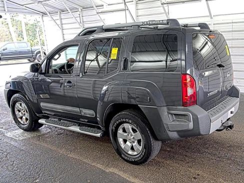 Used 2013 Nissan Xterra S w/ Value Package image 2