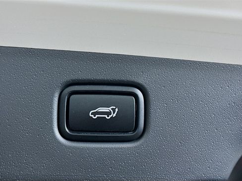 Used 2023 Kia Niro Wave image 30