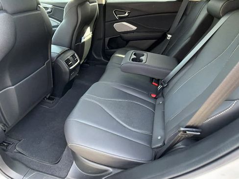 Used 2023 Acura RDX AWD w/ Technology Package image 17