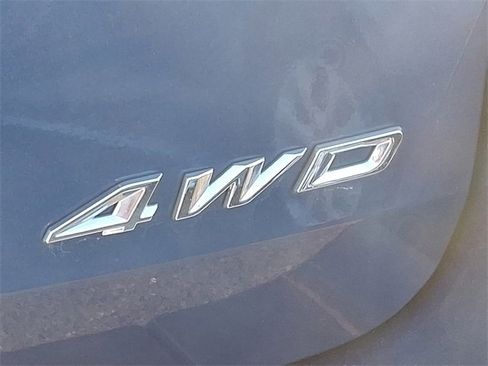 Used 2021 Ford Explorer XLT w/ Equipment Group 202A image 11