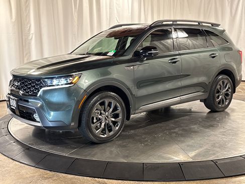 Used 2022 Kia Sorento SX Prestige image 1