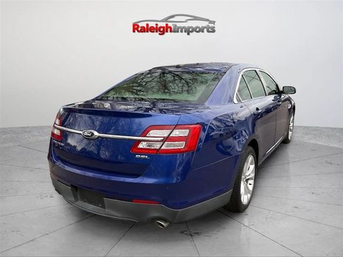 Used 2013 Ford Taurus SEL FWD image 7