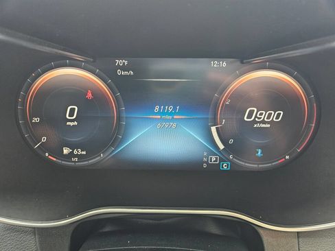 Used 2020 Mercedes-Benz GLC 300 4MATIC image 23
