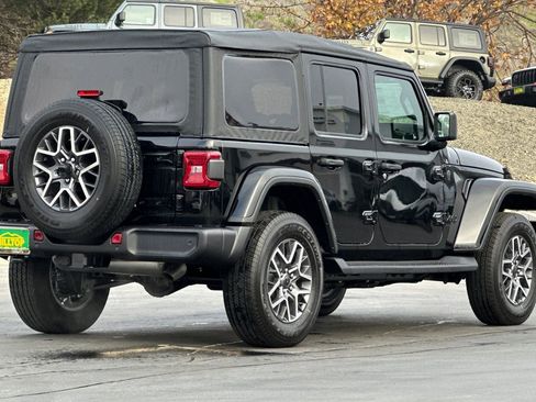 New 2026 Jeep Wrangler Sahara image 4