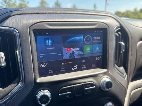 Used 2019 GMC Sierra 1500 Denali w/ Technology Package image 9