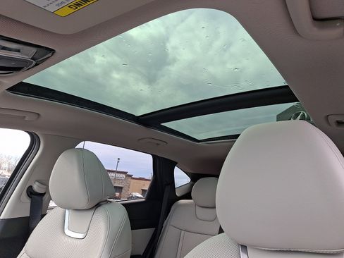 Used 2025 Hyundai Tucson Limited image 15