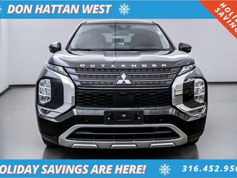 Used 2022 Mitsubishi Outlander SE image 34