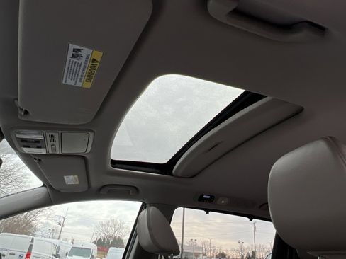 Used 2014 Honda Odyssey EX-L image 22