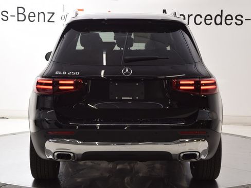 New 2026 Mercedes-Benz GLB 250 image 5