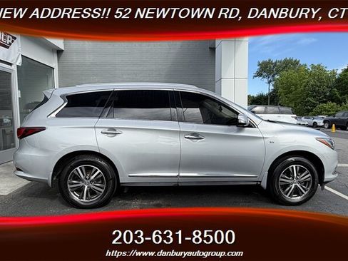 Used 2020 INFINITI QX60 Luxe w/ Essential Package AWD/4WD image 6