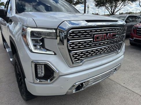 Used 2021 GMC Sierra 1500 Denali w/ Driver Alert Package II image 8