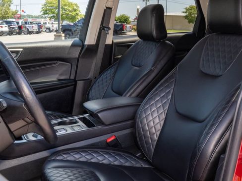 Used 2024 Ford Edge Titanium AWD/4WD image 14