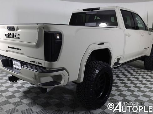 Used 2026 GMC Sierra 2500 AT4X w/ LPO, Black Badging Package AWD/4WD image 5