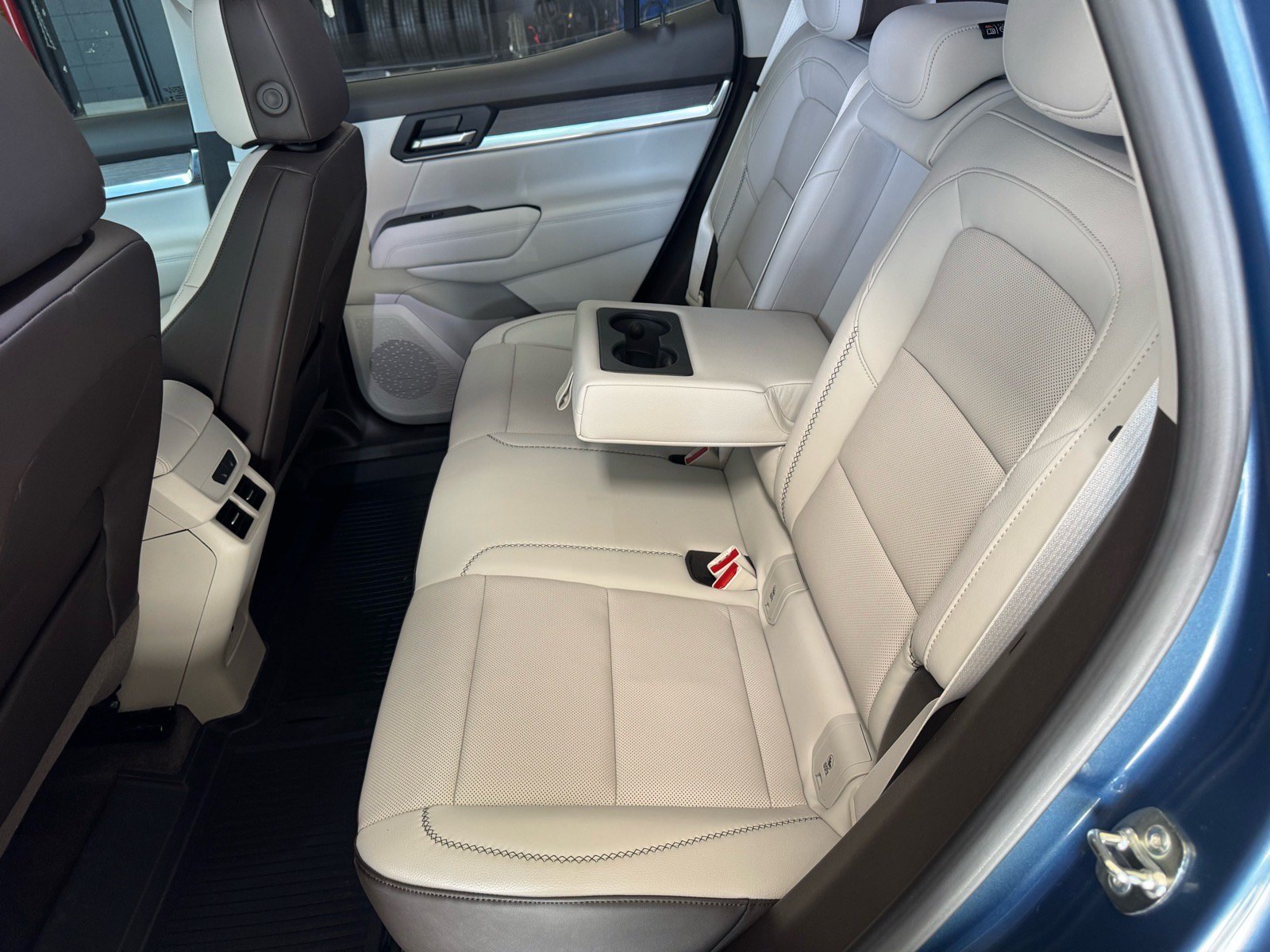 Used 2026 GMC Terrain Denali w/ LPO, Floor Liner Package AWD/4WD image 13