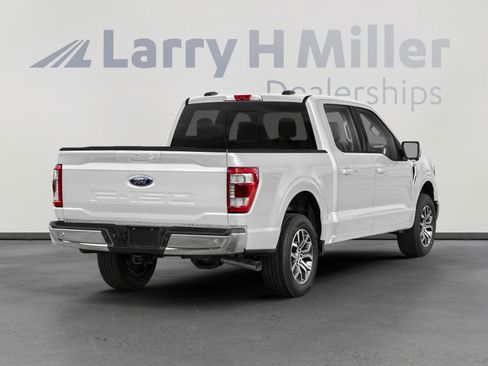 Used 2021 Ford F150 Lariat w/ Equipment Group 502A High AWD/4WD image 4